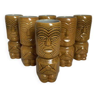 Six moai vases