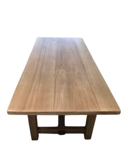 Table de salle à manger en chêne massif