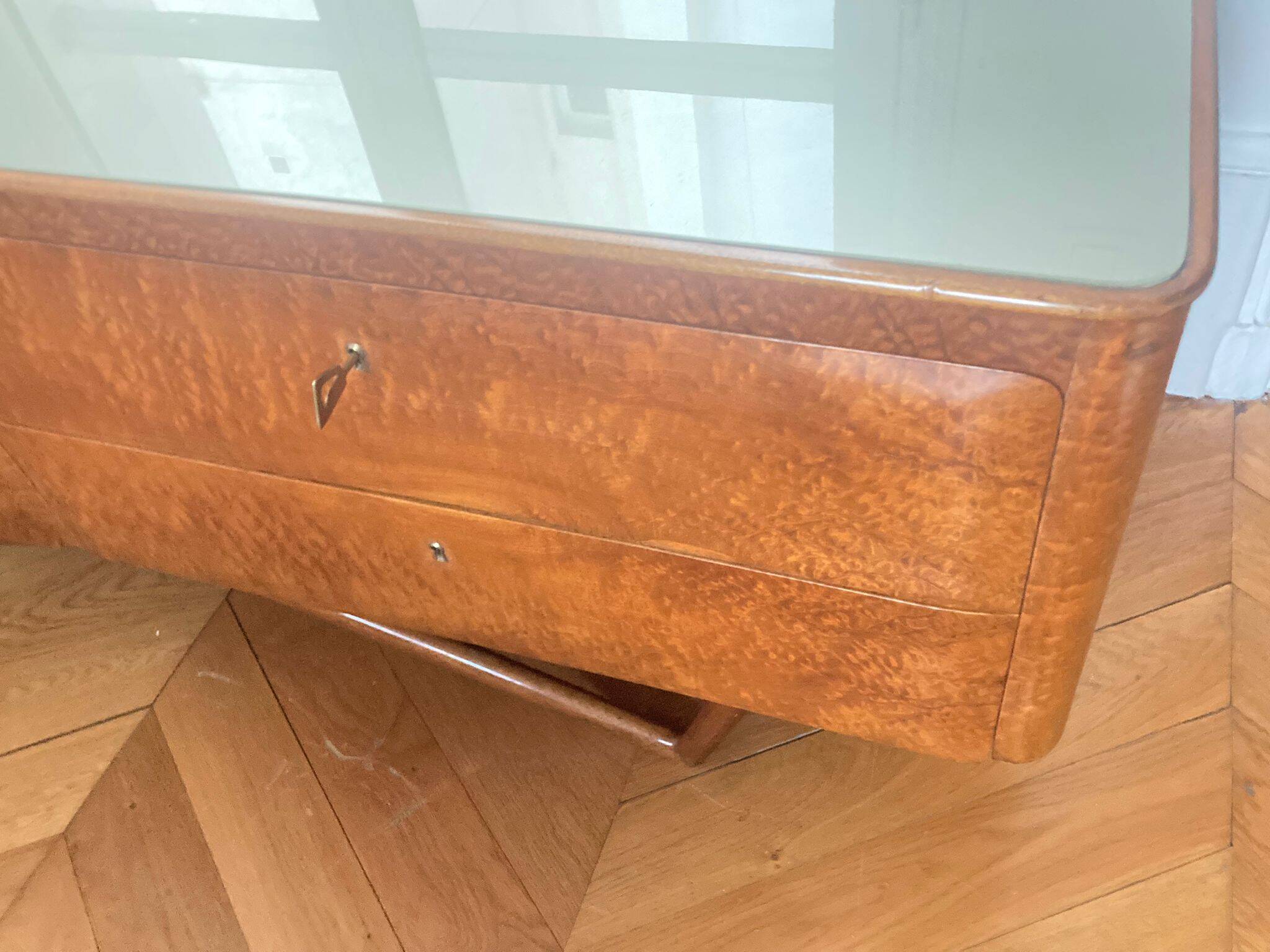 Mid-century Vintage Italian Design Commode with Brass Details