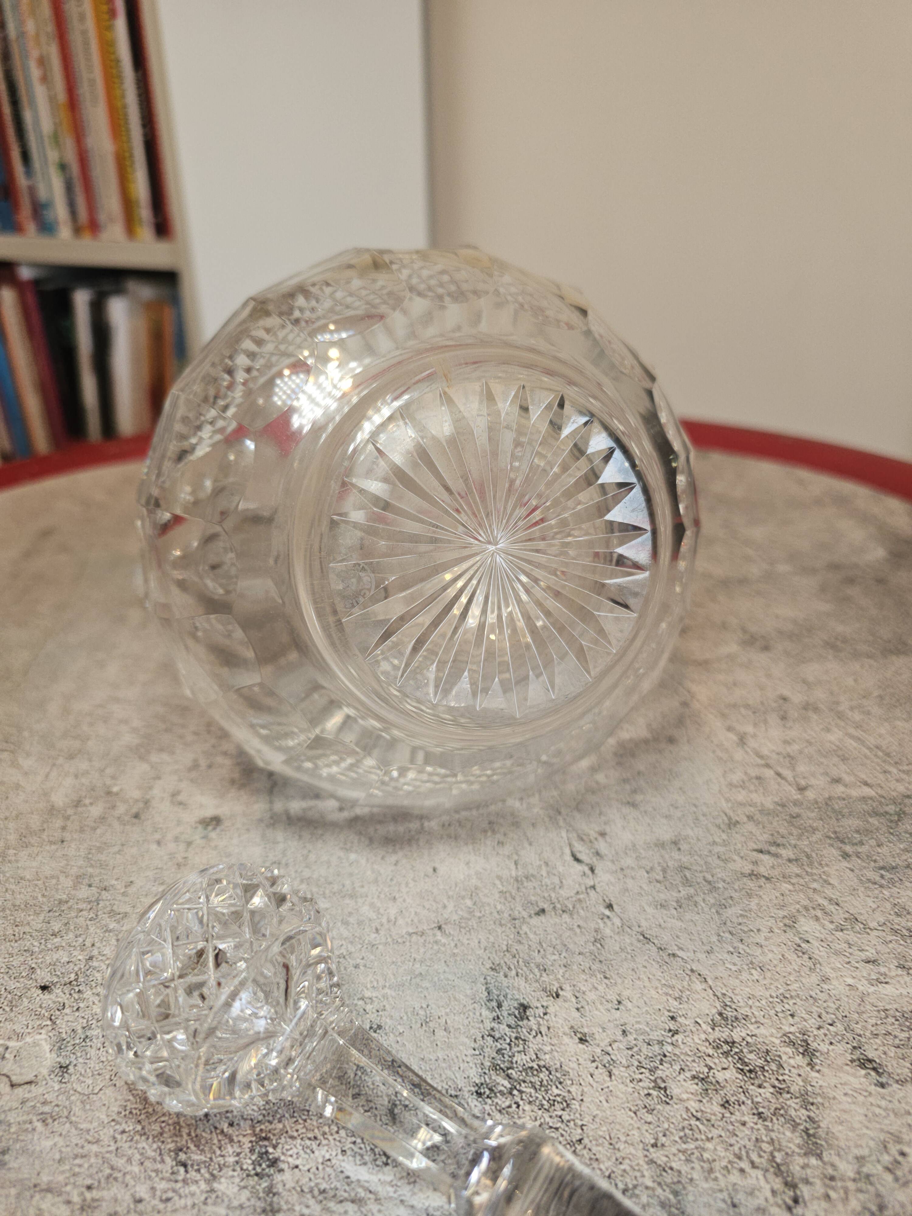 Crystal carafe stamped Saint-Louis Trianon