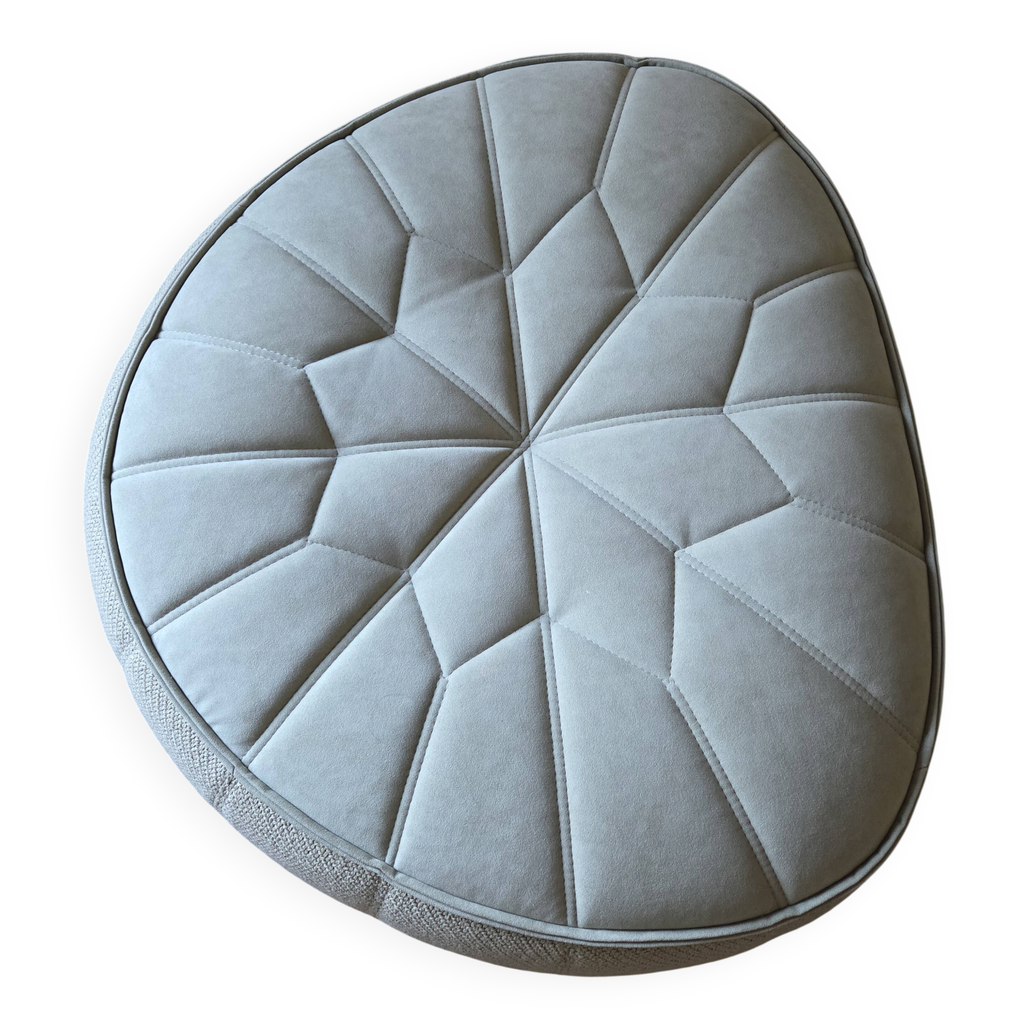 New Cinna pouf ottoman