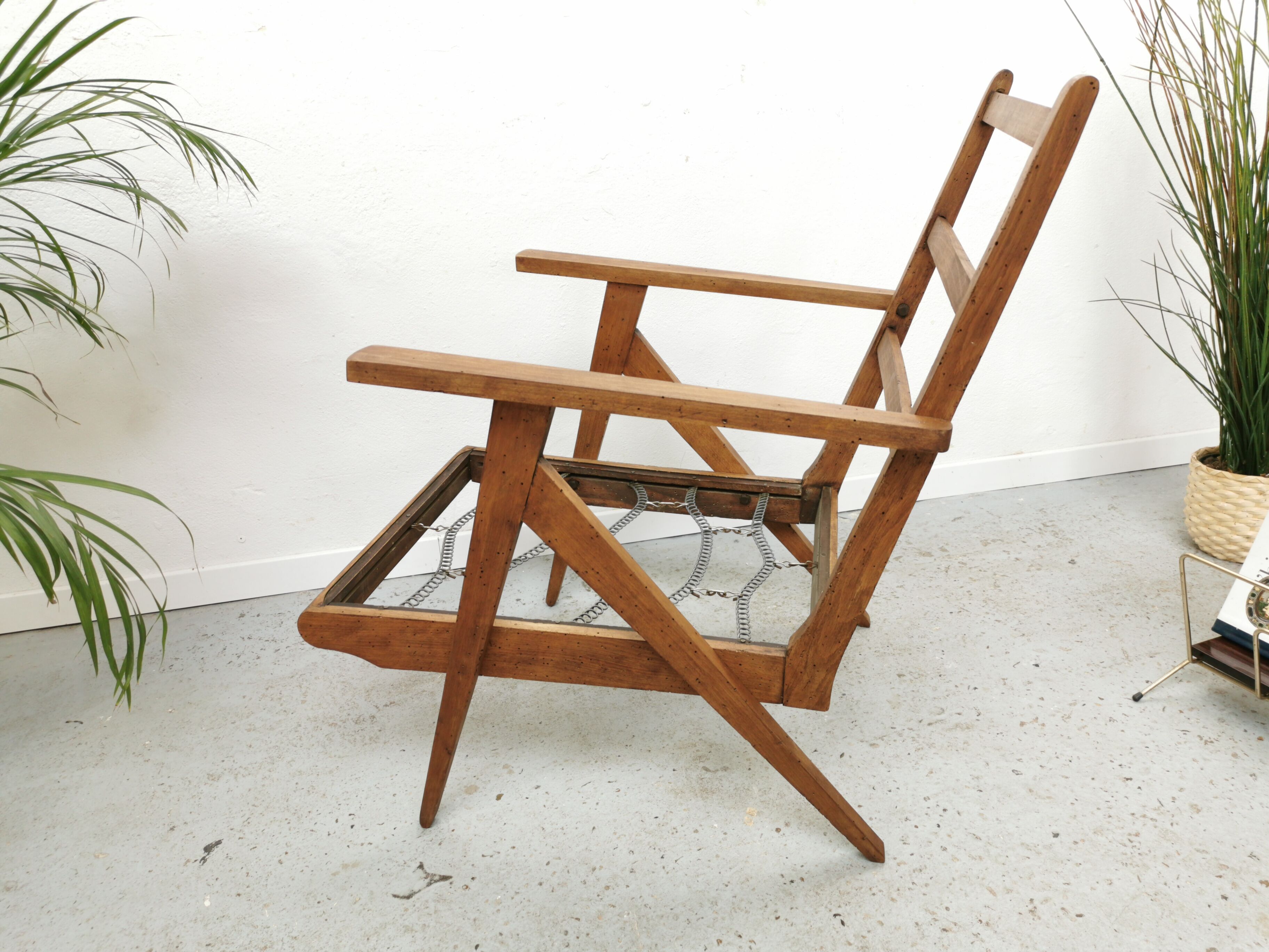 Modernist vintage armchair 1950