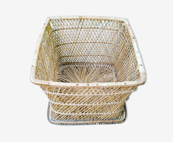 Panier en rotin vintage