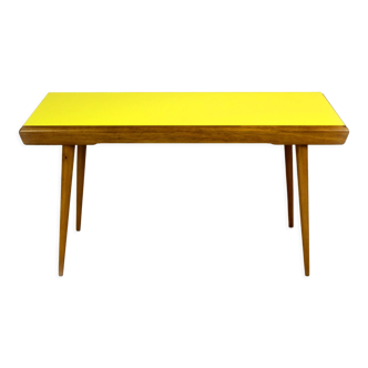 Table basse avec plateau double face en formica, Tchécoslovaquie, années 1960