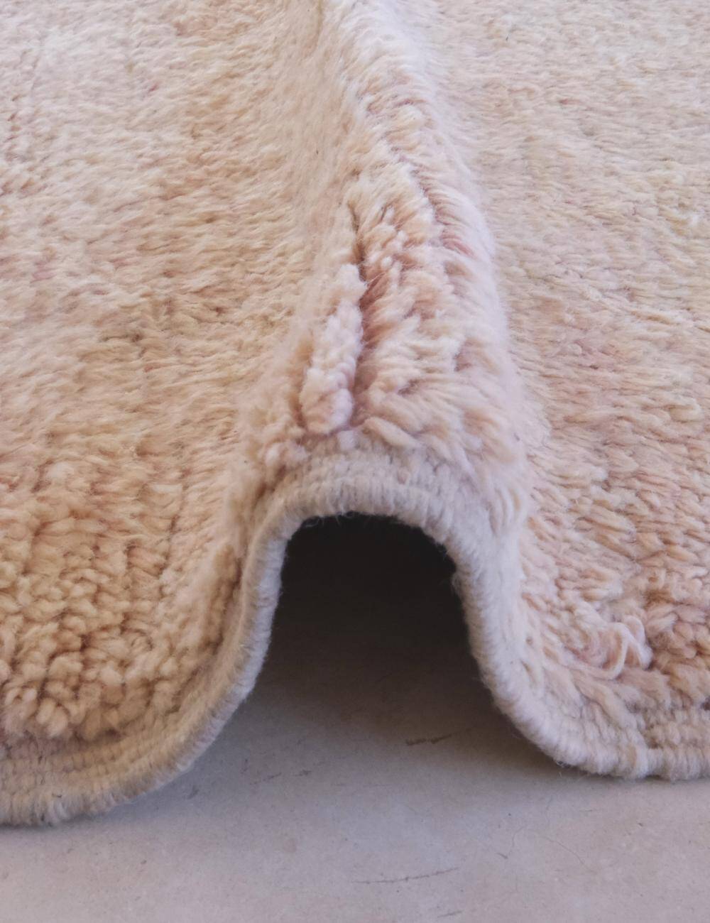 Vintage Berber rug from the Beni M'Guild tribe - 290 x 138 cm