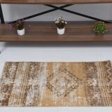 Hand-made wool distressed rug 92x52cm