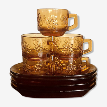 Lot de 5 tasses et 4 soucoupes Vereco