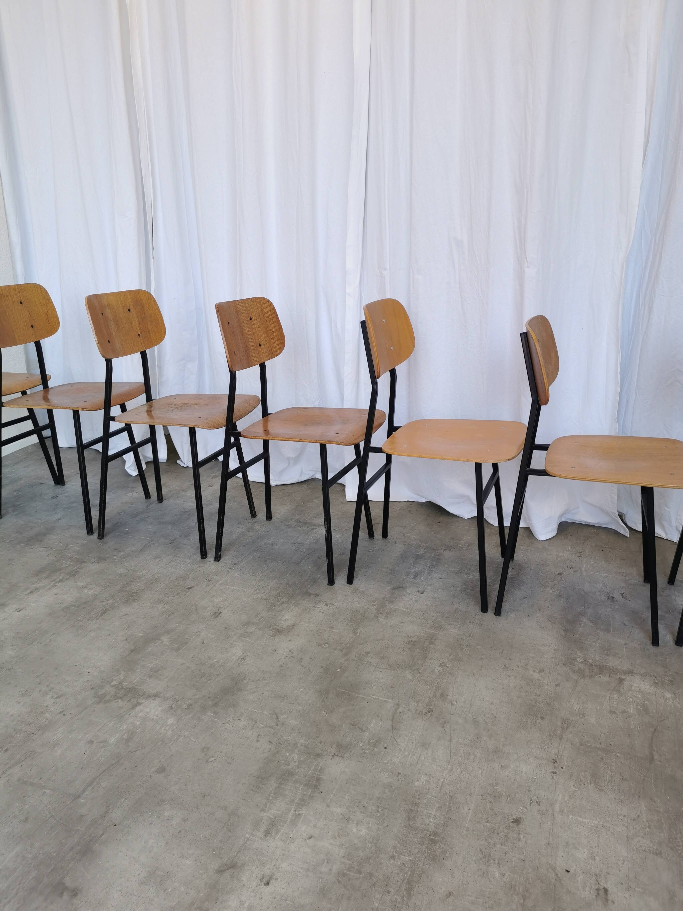 Set of 7 vintage school chairs by stol kamnik / 1970s yugoslavia / mid-cent