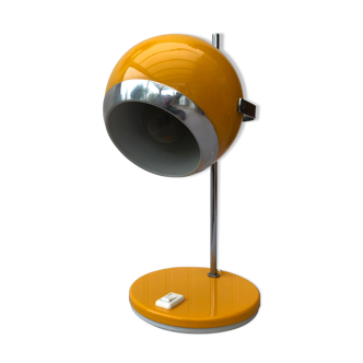 Eye ball lamp