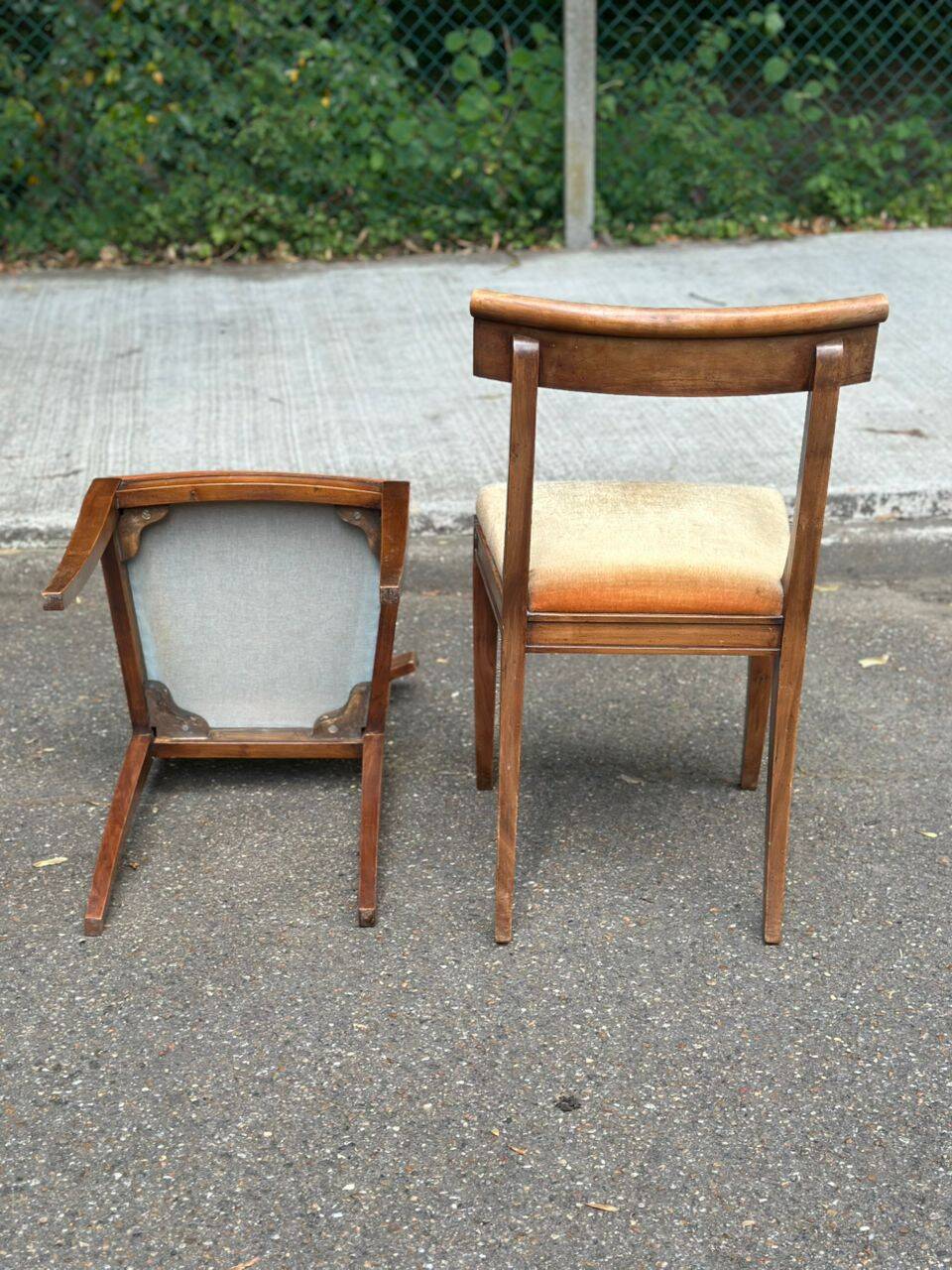 4 chaises de salle à manger en velours et bois massif, époque XIXème
