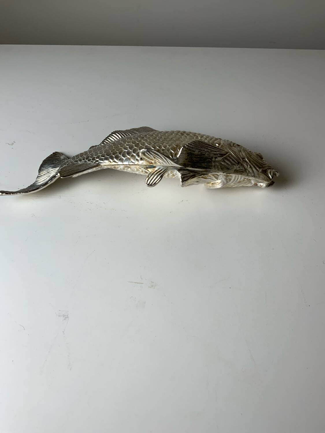 Fish napkin holder
