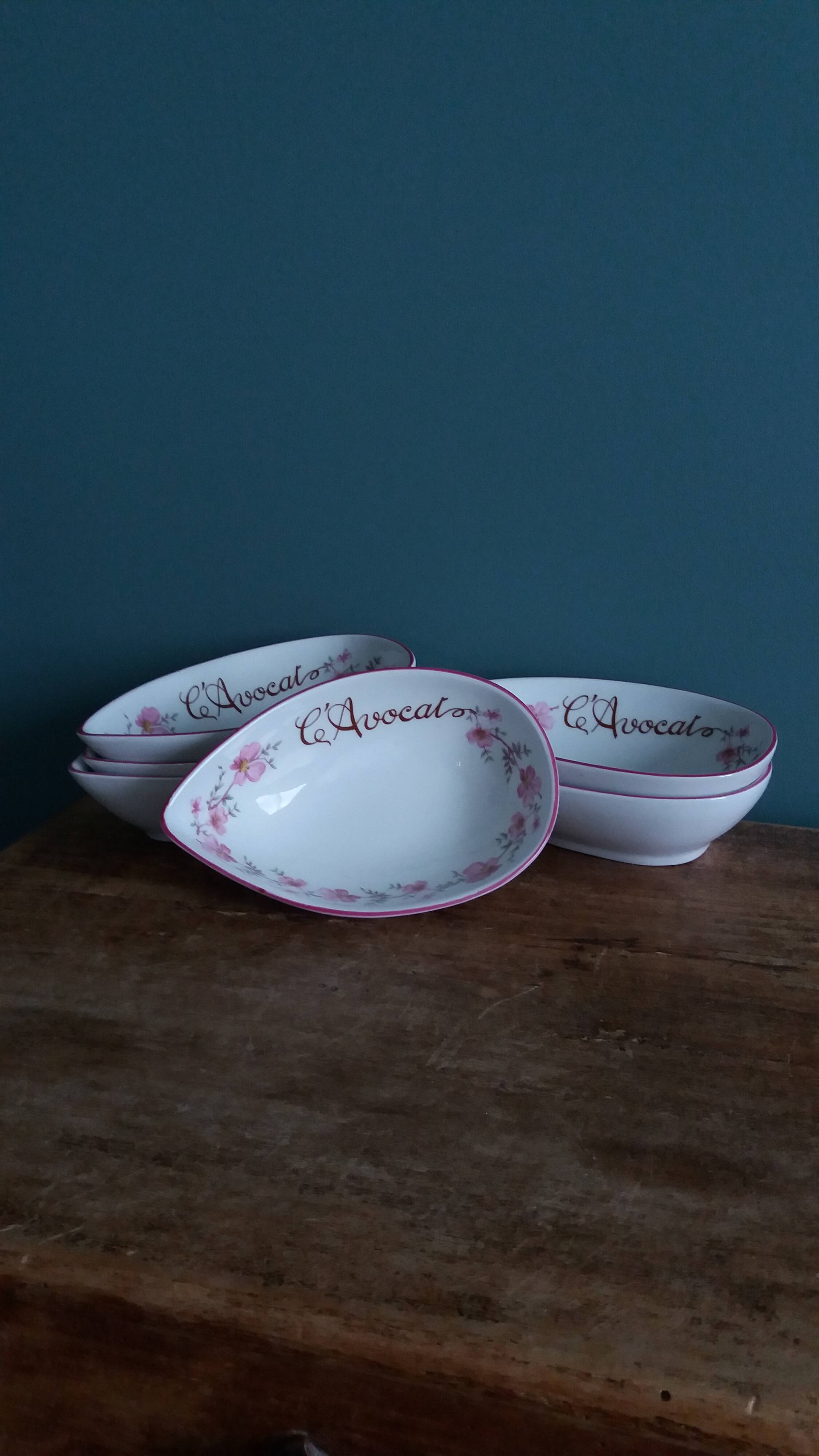 Lawyer's service, porcelain bowls FD Chauvigny