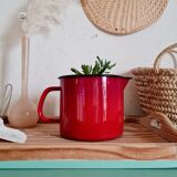 Pitcher vase in red enamelled sheet metal