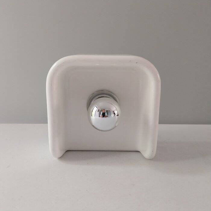 Italian wall light Makio Nasuike for Guzzini.