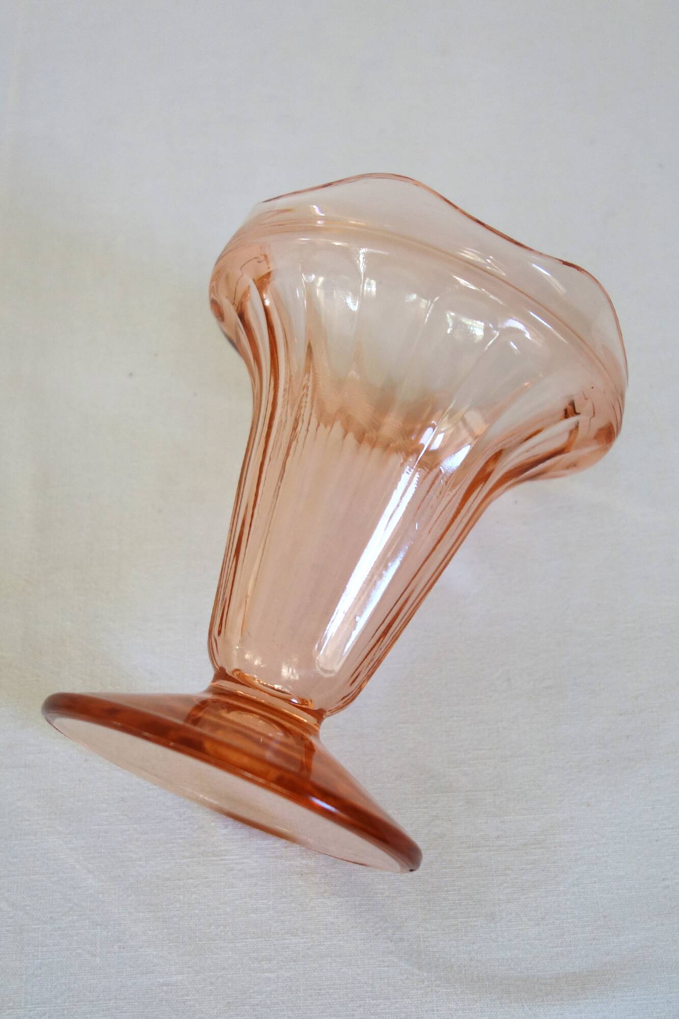 6 vintage Rosaline Luminarc fruit bowls