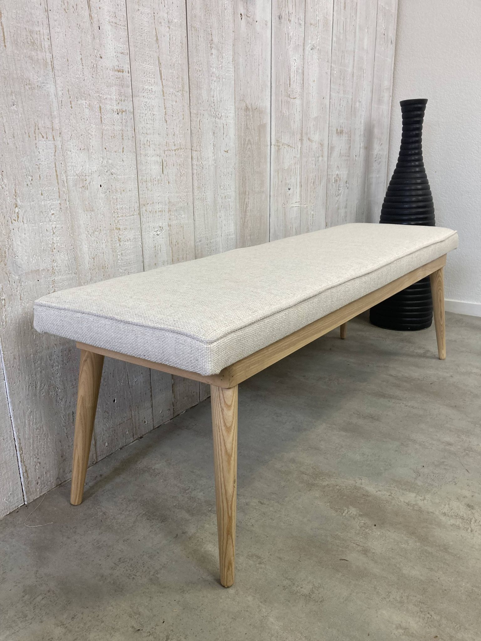 Scandinavian bench