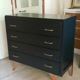 Dresser black compass feet