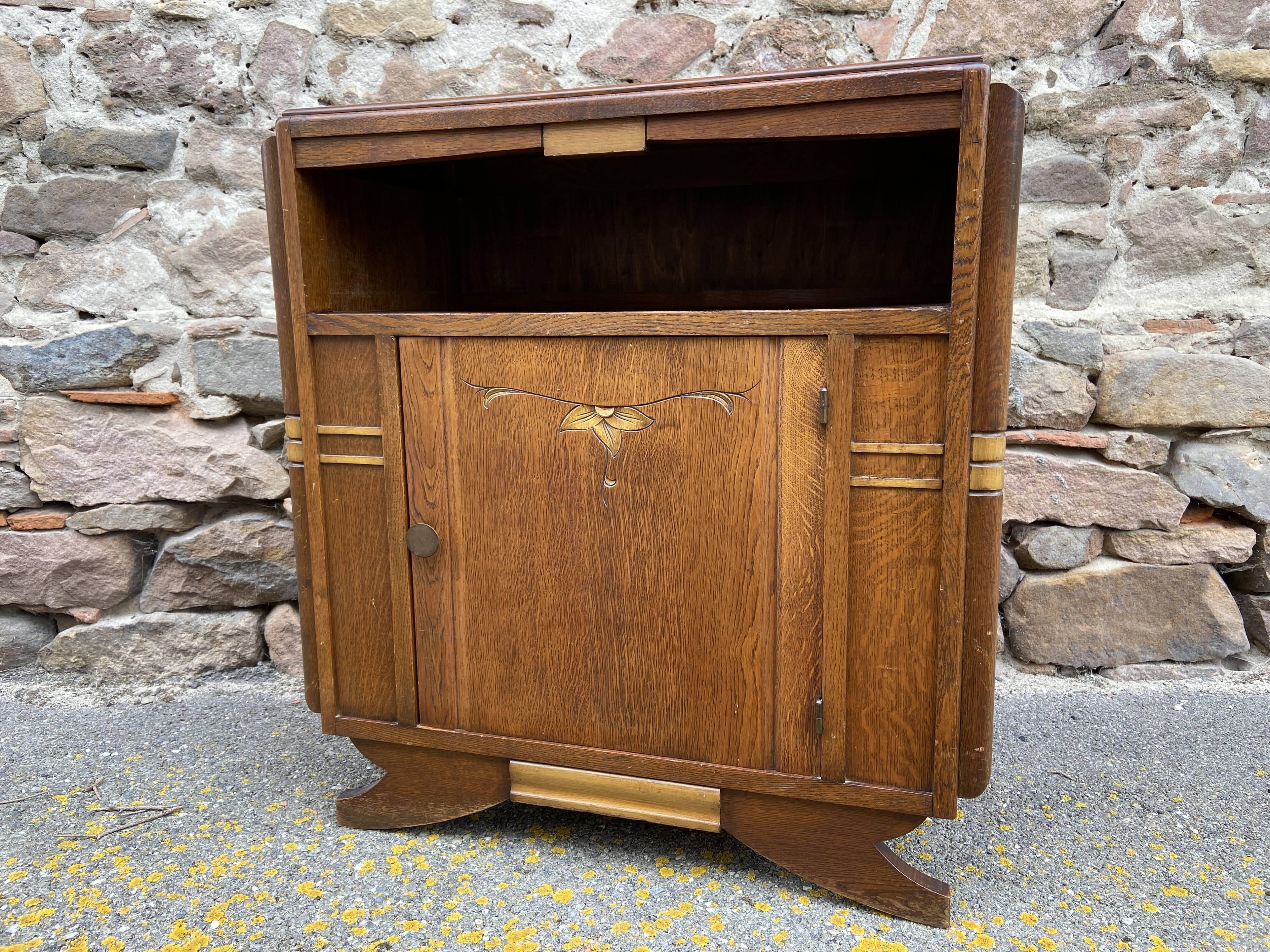small Art Deco Parisian mid-century vintage 1950 oak sideboard with backsplash