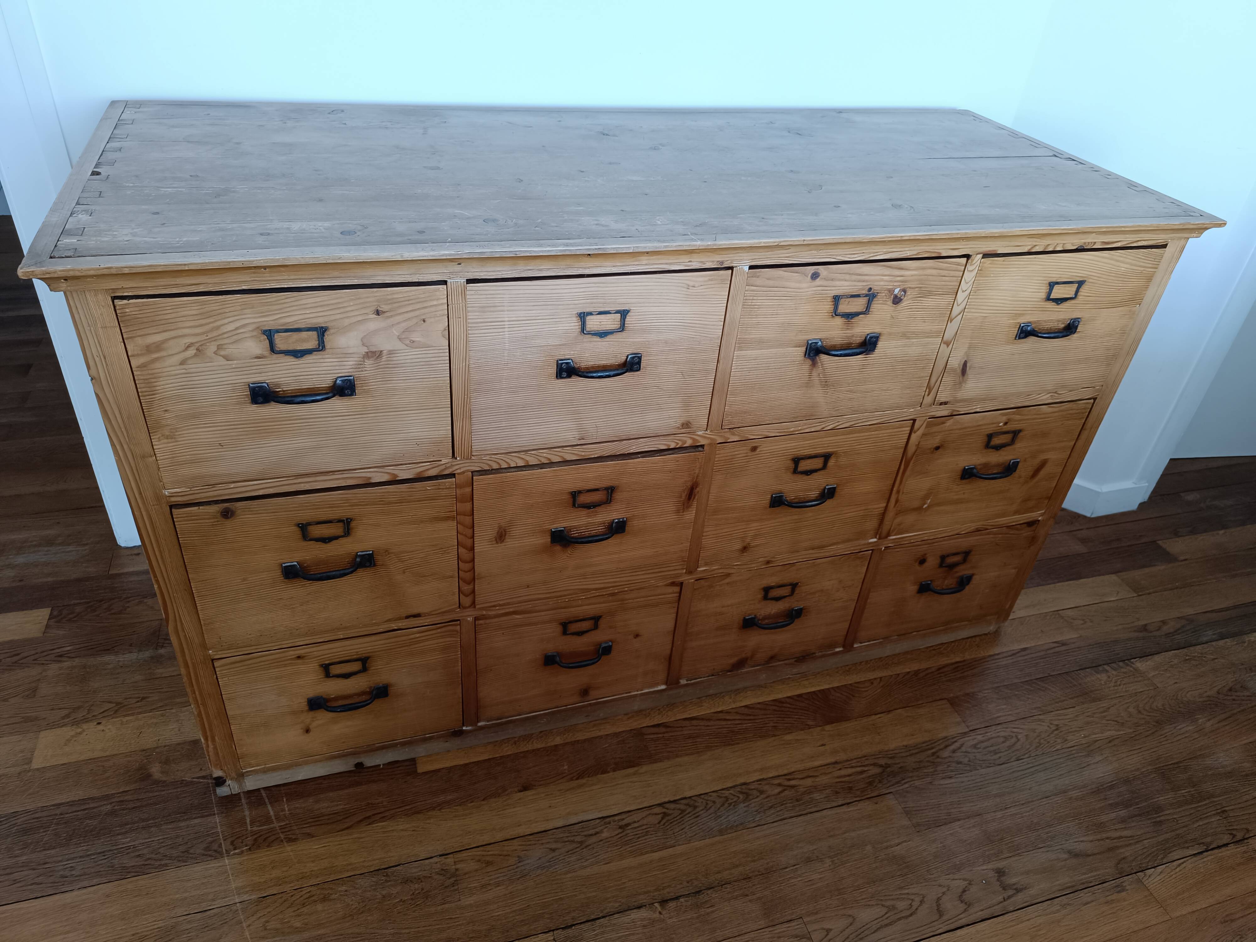 Craft fir furniture with drawers