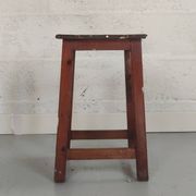 Tabouret vintage de peintre en bois