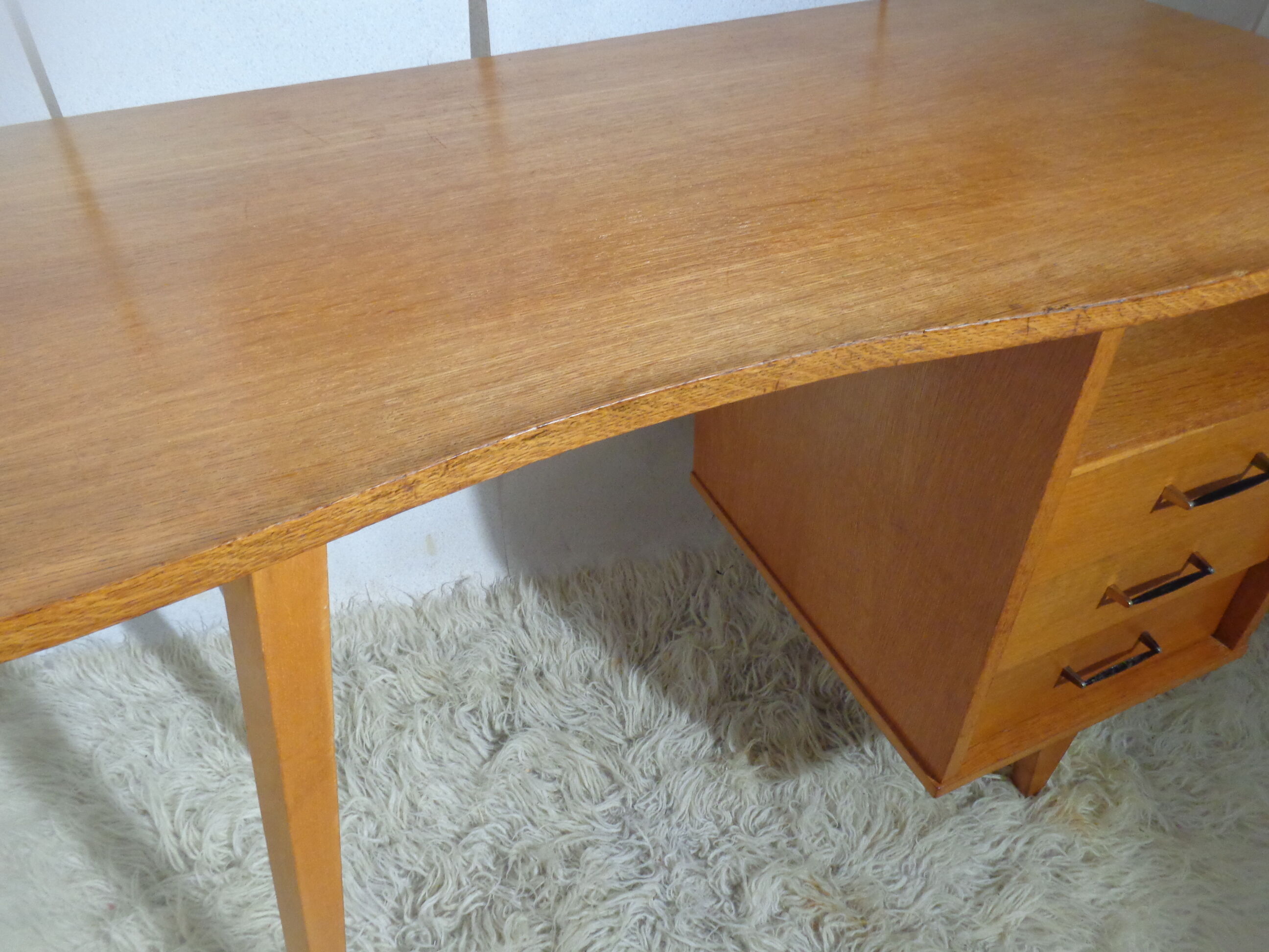 Vintage desk shape bean feet compass year 60