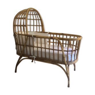 Rattan cradle