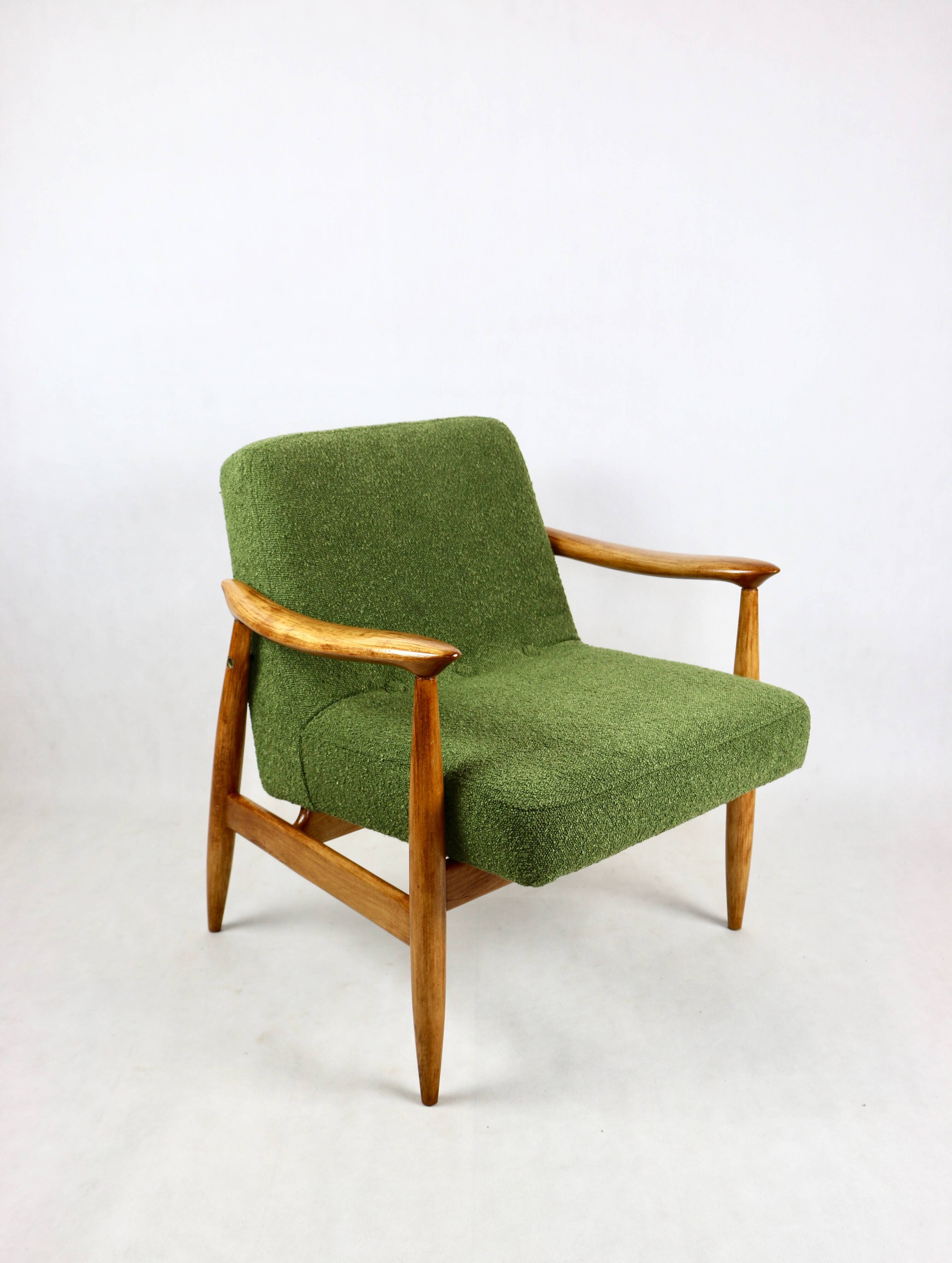 Vintage armchair GFM 300-202 design J.Kedziorek Loft 70s green boucle - 2 pieces available