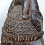 Hemba Helmet, Suku
