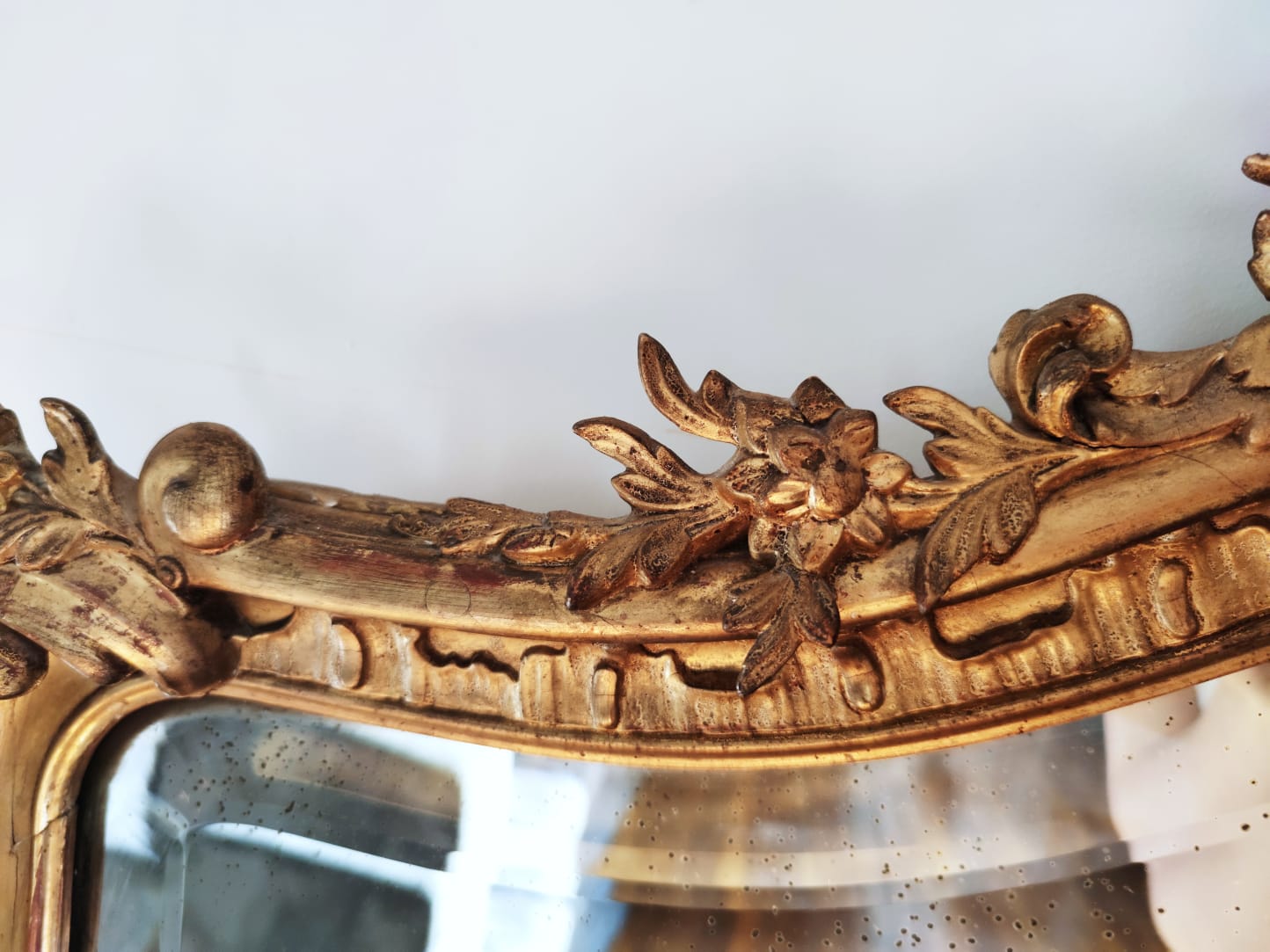 Large gilded mirror louis XV rockery  142x99cm