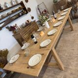 Large farmhouse table with 2 extensions and 2 drawers