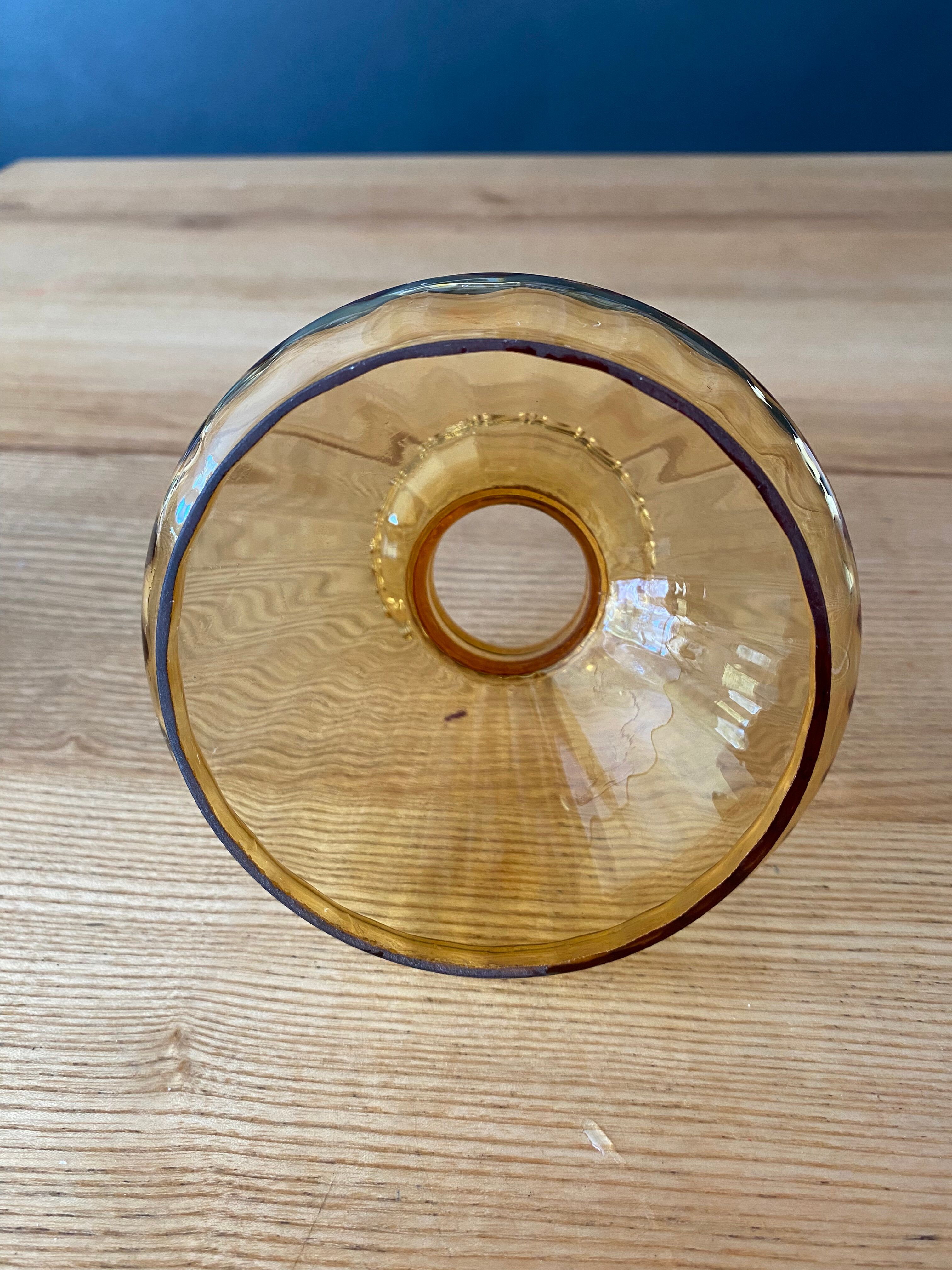 Amber glass pendant light