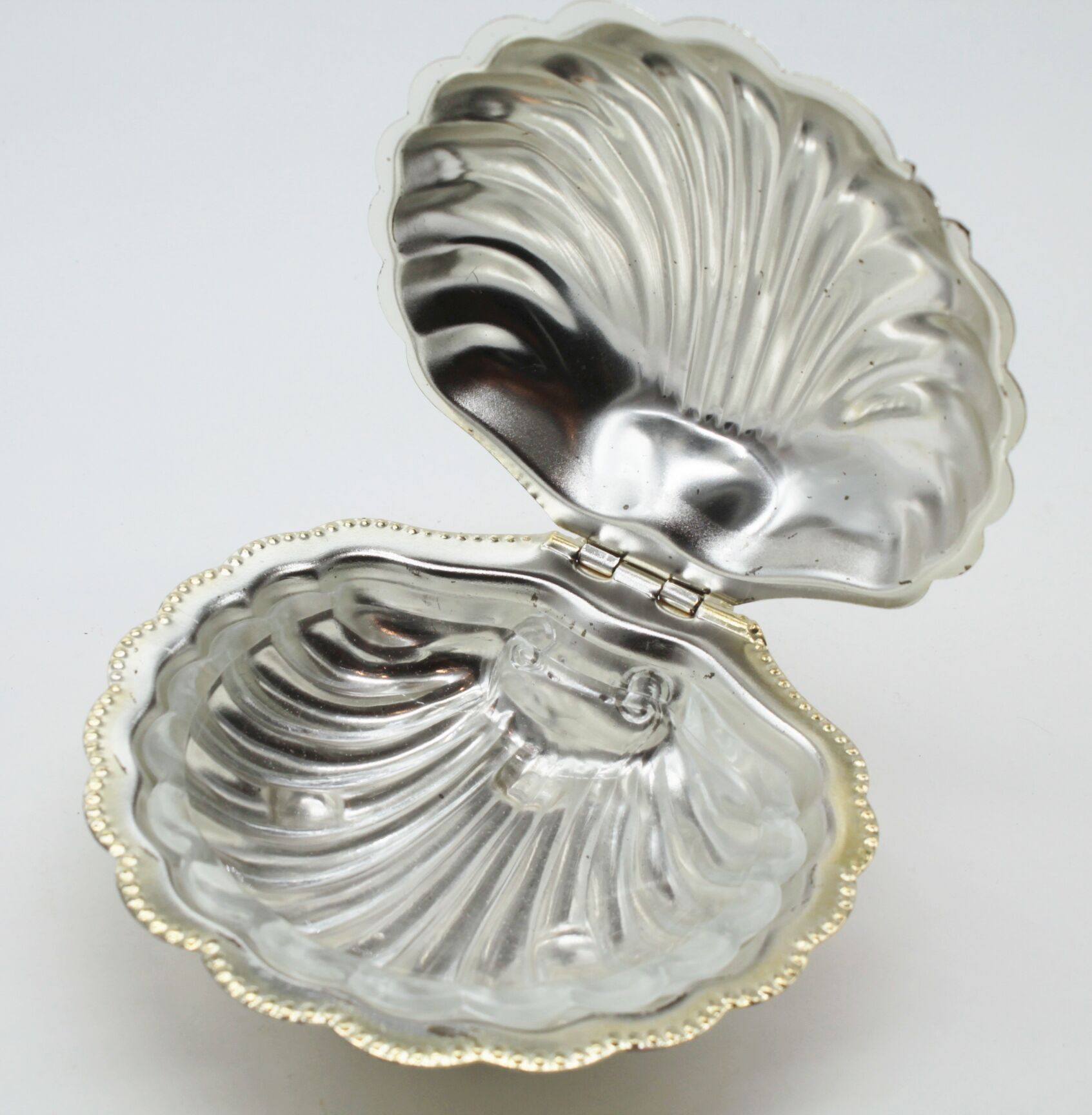 Beurrier en forme de coquillage vintage