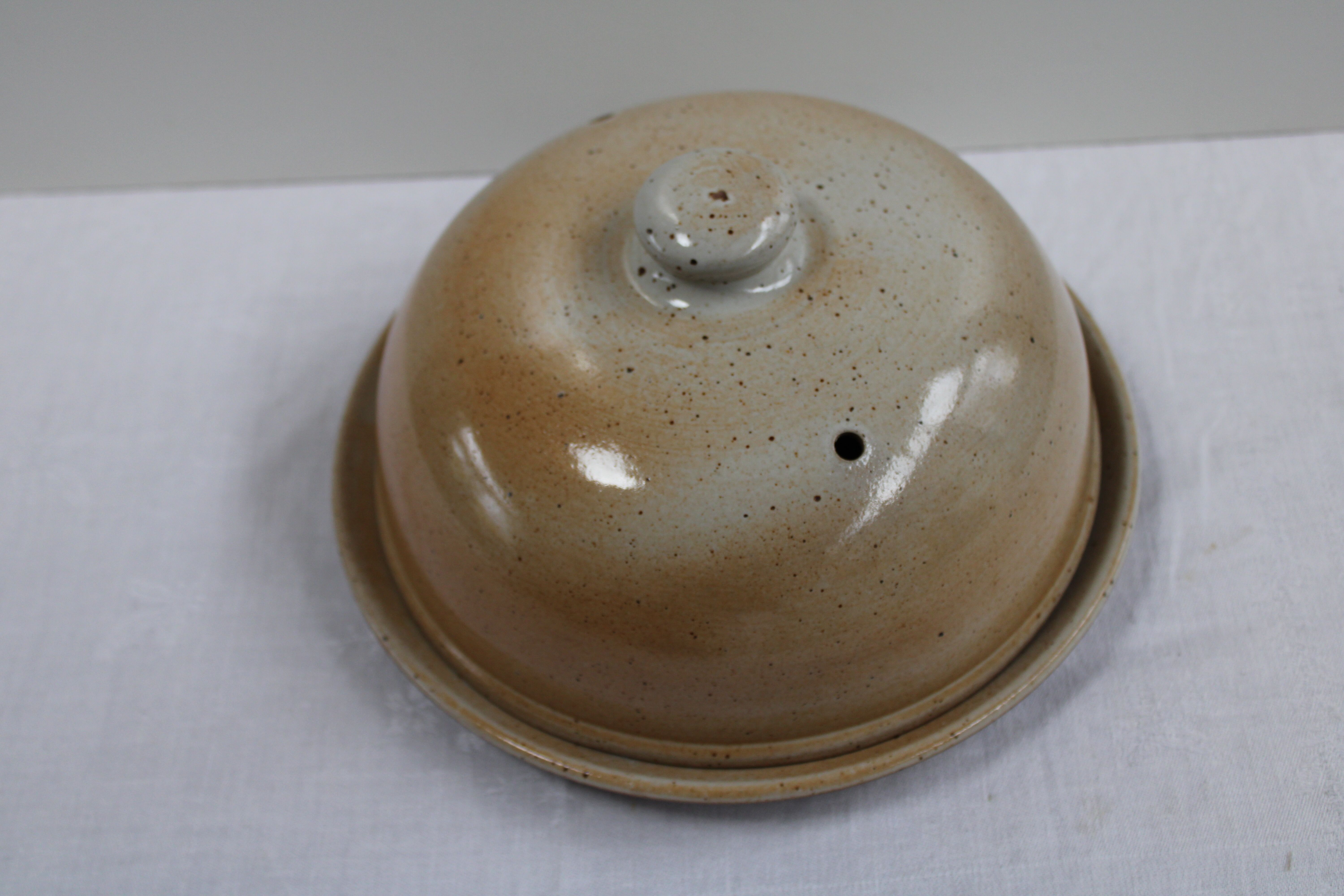 Marais sandstone cheese bell