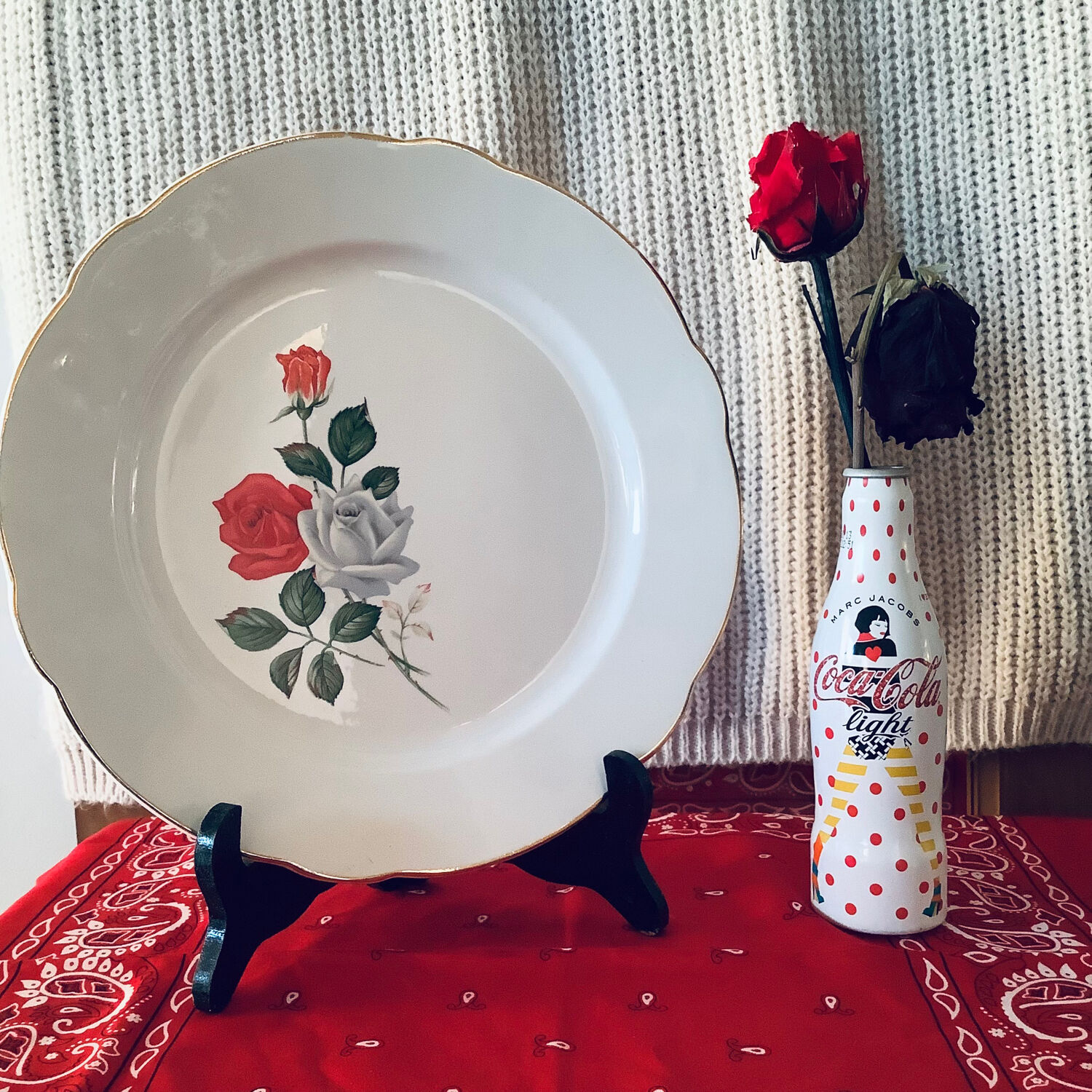 Round dish Luneville Menton collection