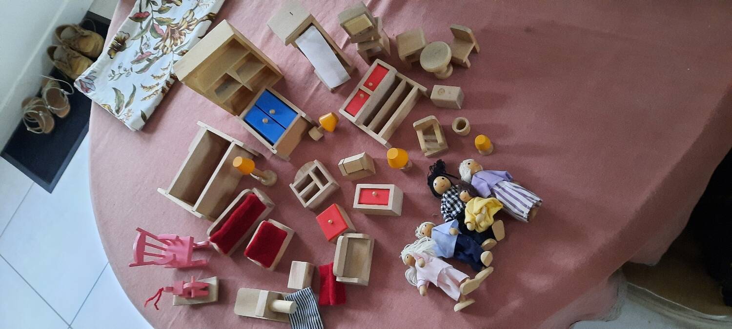 Doll house