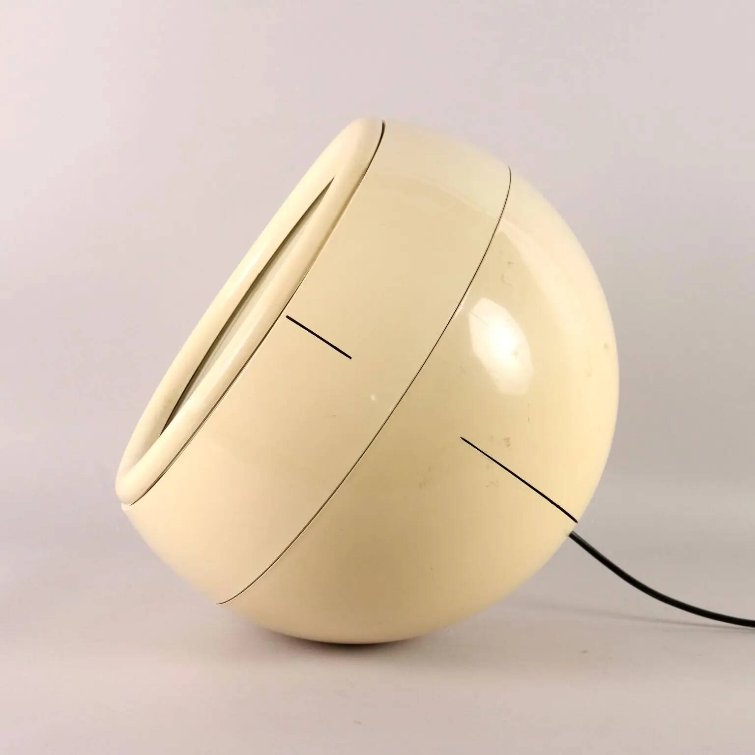 Pallade lamp by Artemide Design Studio, vintage 1970s.