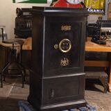 Bauche safe from the Napoleonic III era.