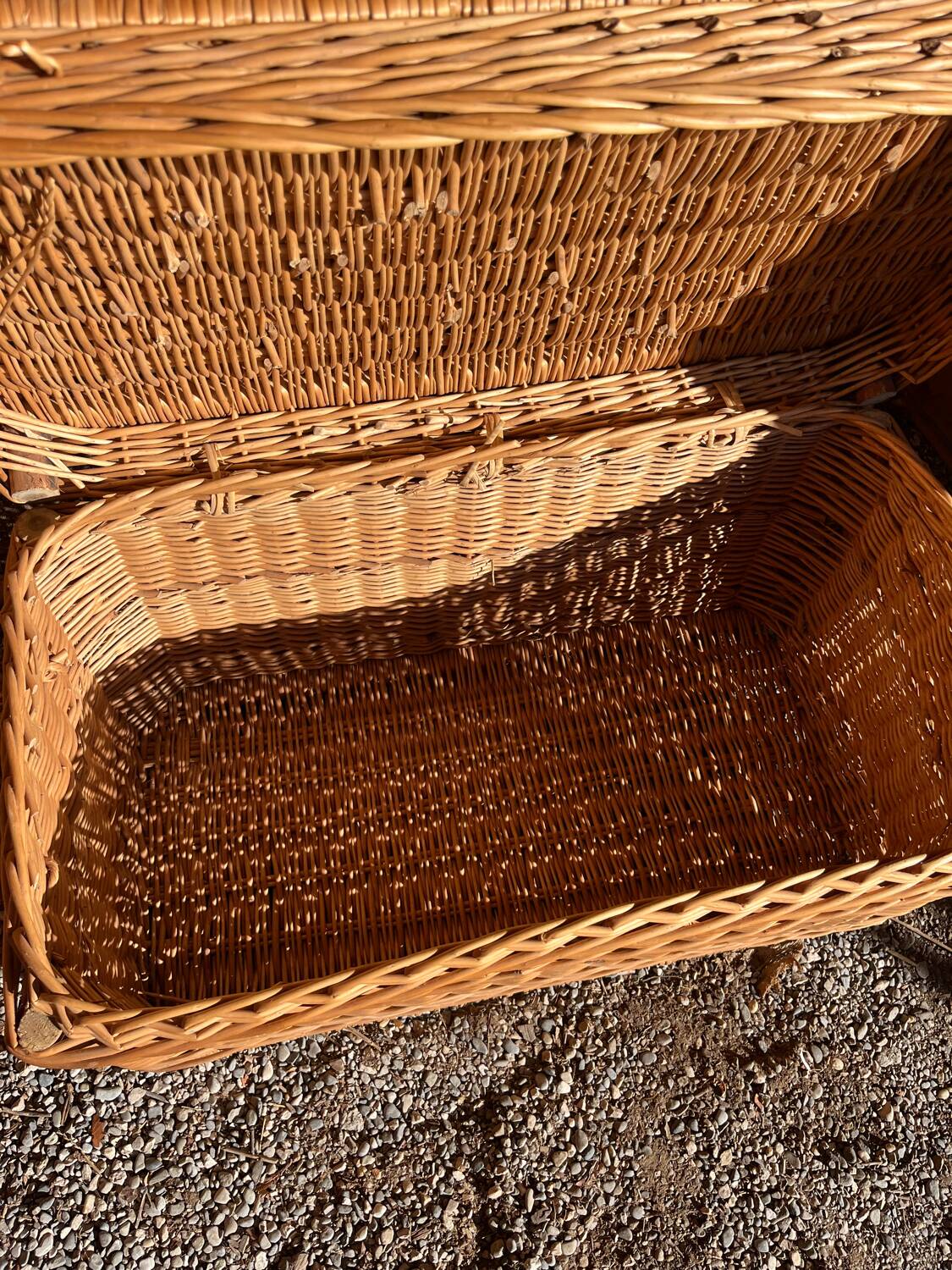 Large vintage wicker trunk 1950