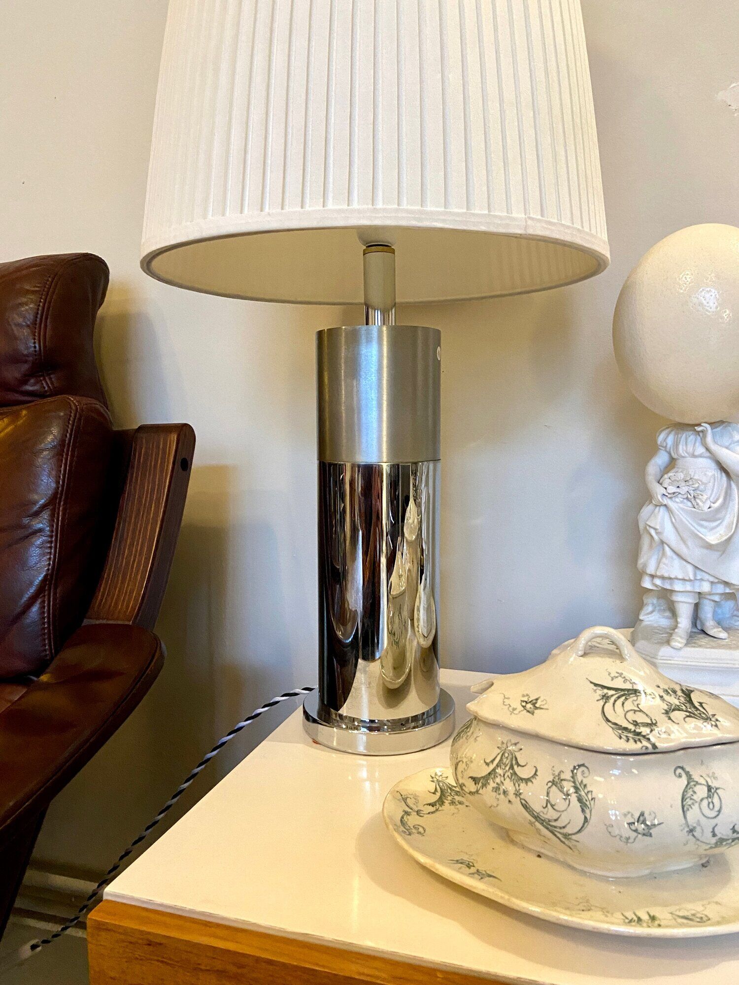 Table lamp in beige pleated cotton and chrome aluminum