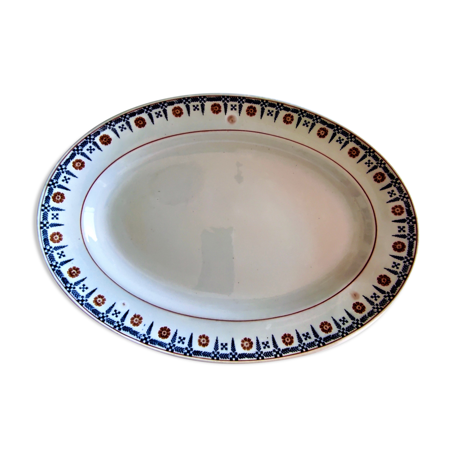 Oval dish st amandinoise st amand