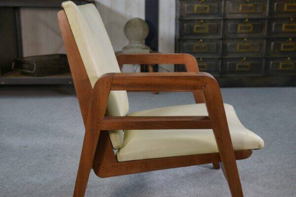 Modernist armchair in mahogany and skai 1940-1950