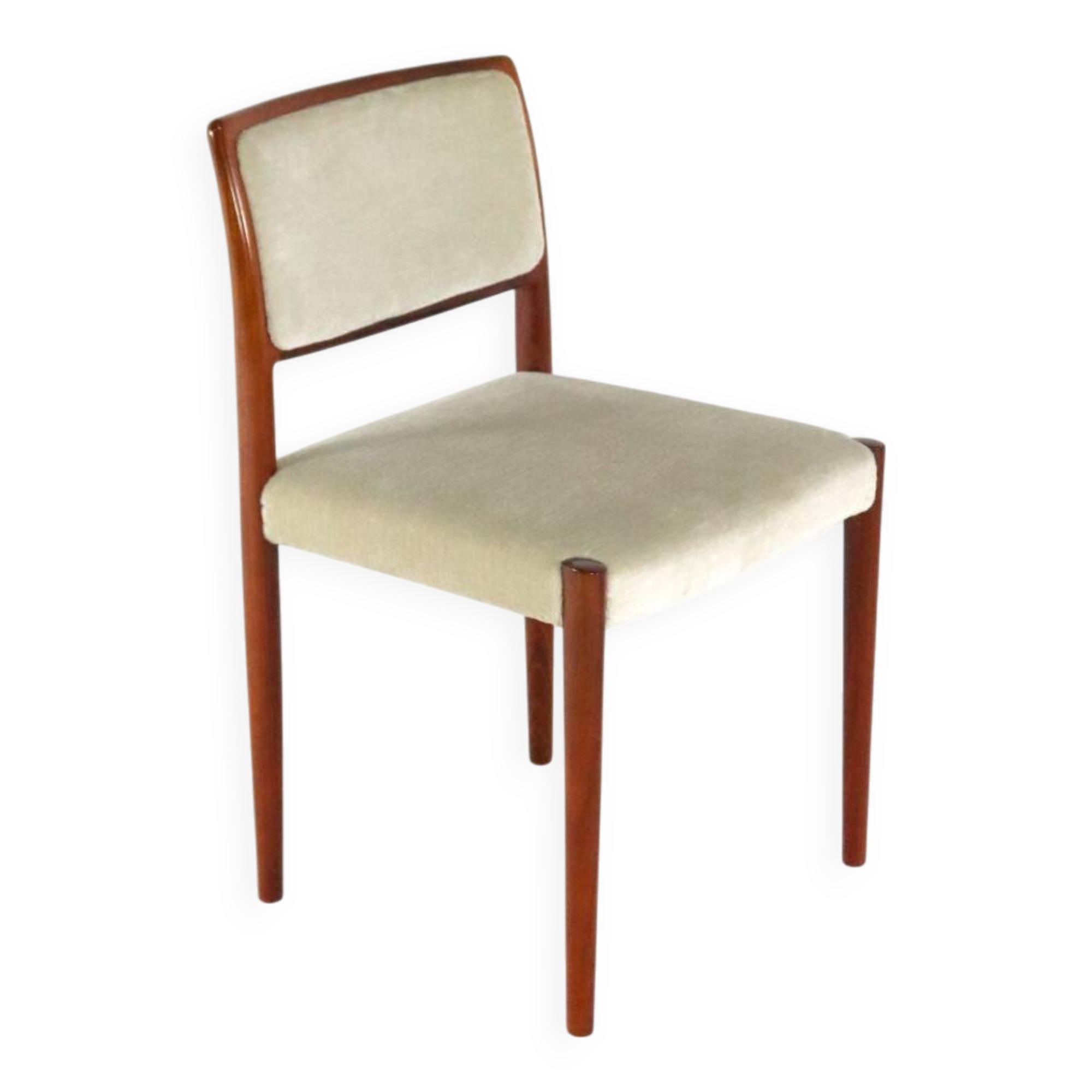 Set of 4 Niels O Möller model 80 chairs