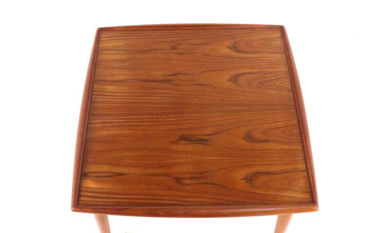 Grete Jalk for Glostrup coffee table danish design in teak