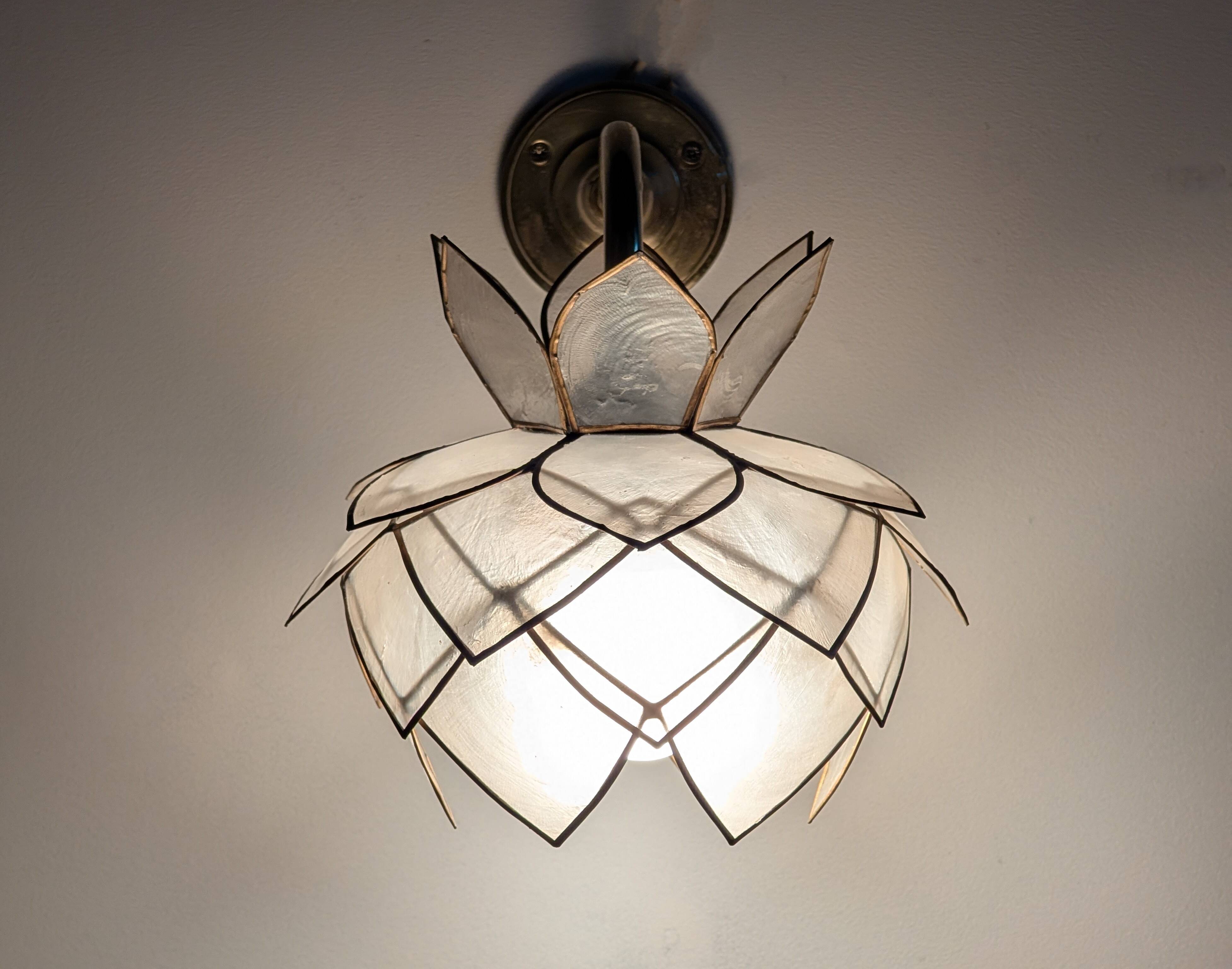 Applique fleur de lotus en nacre