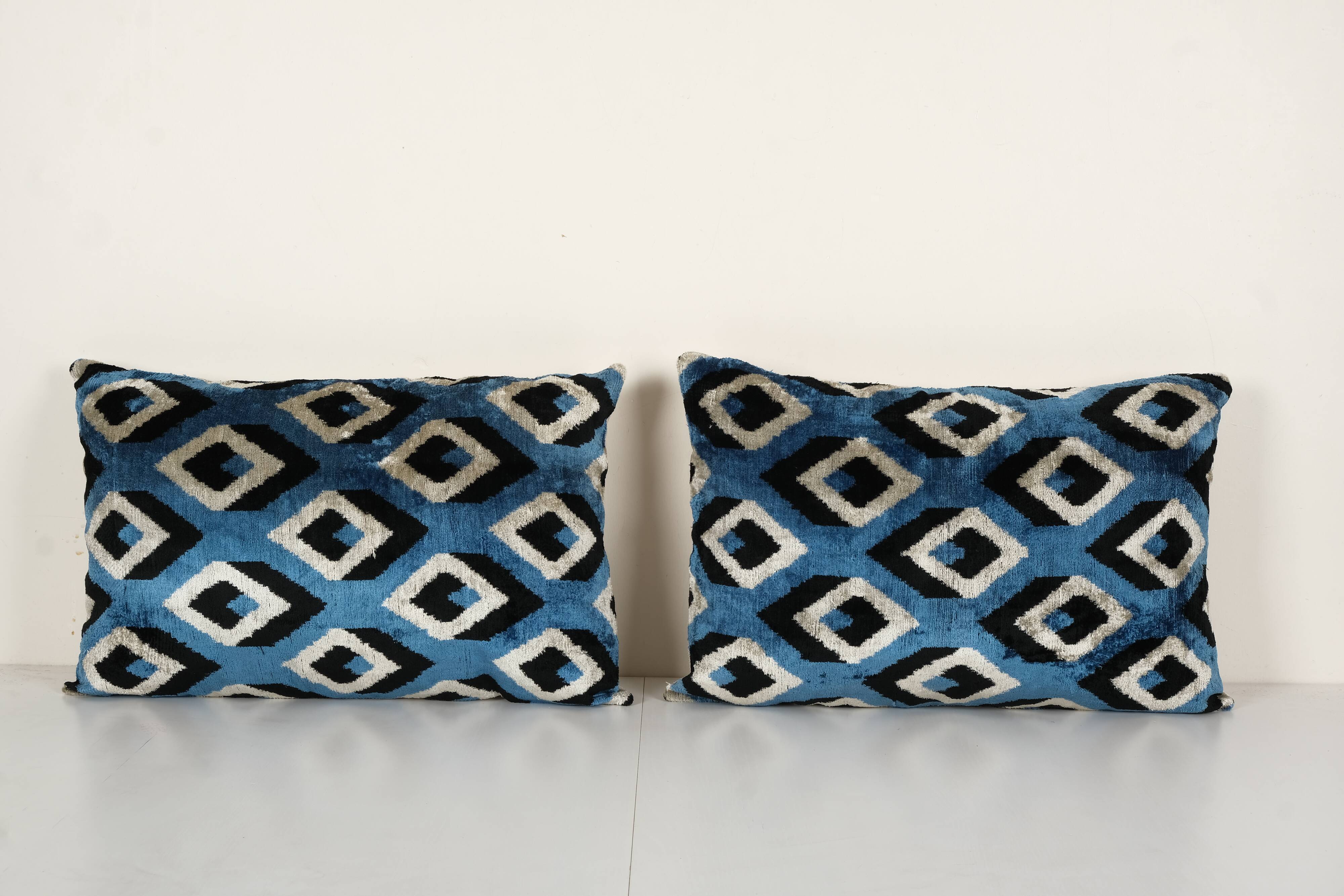 Pair of cushions