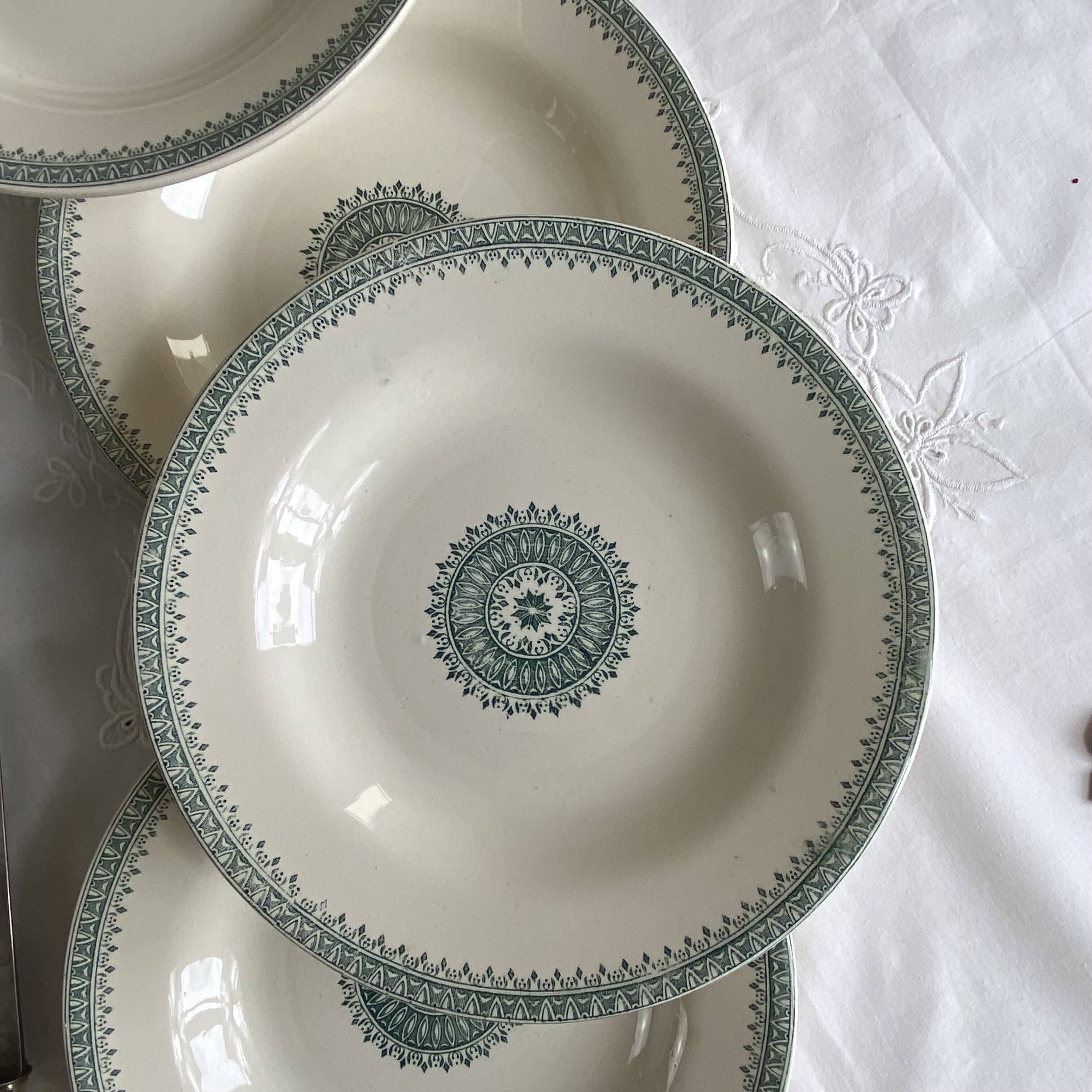 6 deep plates, antique earthenware, ironstone from Creil and Montereau.