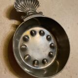 Taste a vintage tin wine