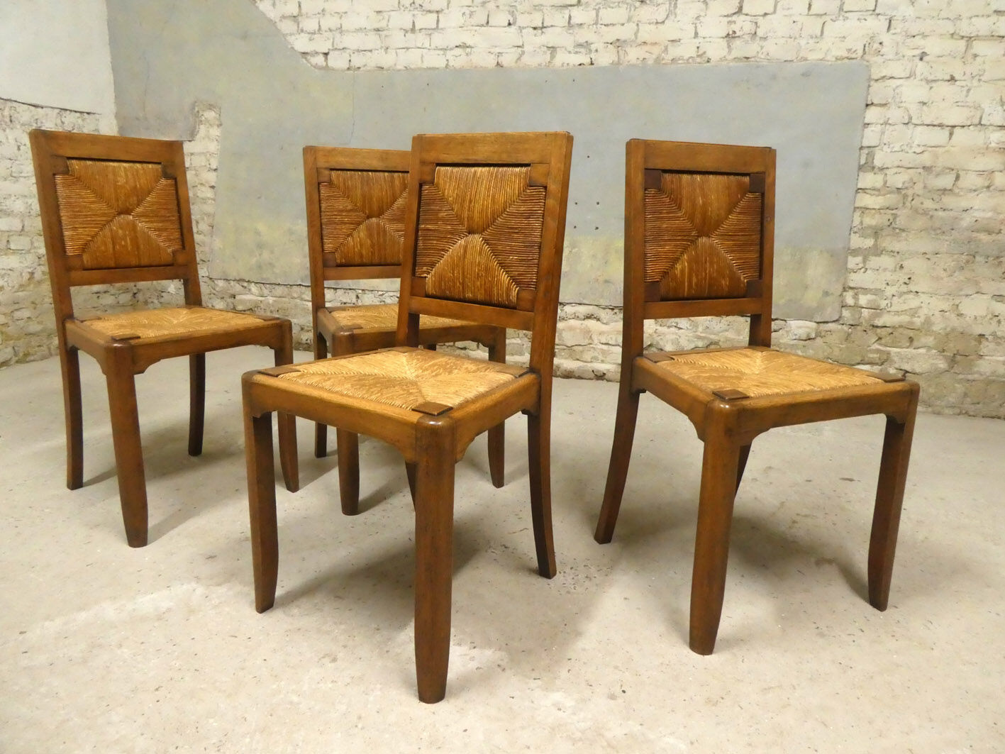 Set of 4 oak and straw chairs, 1950
