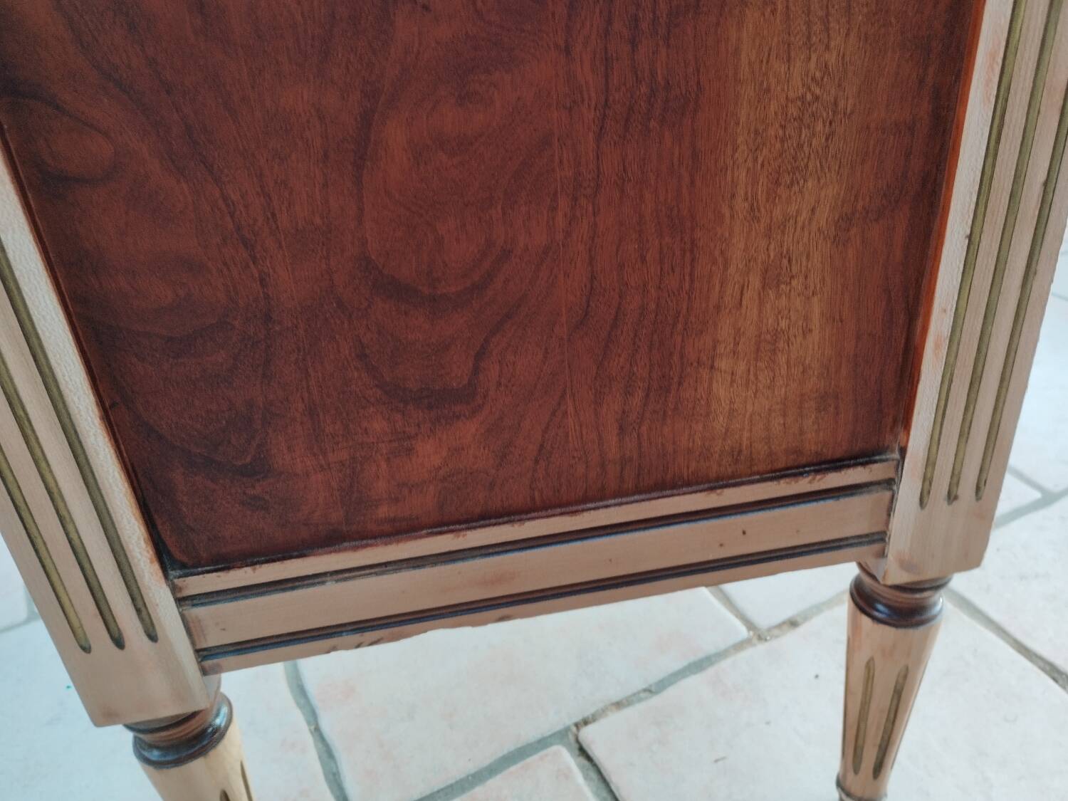 Beautiful old Louis XVI style chest of drawers