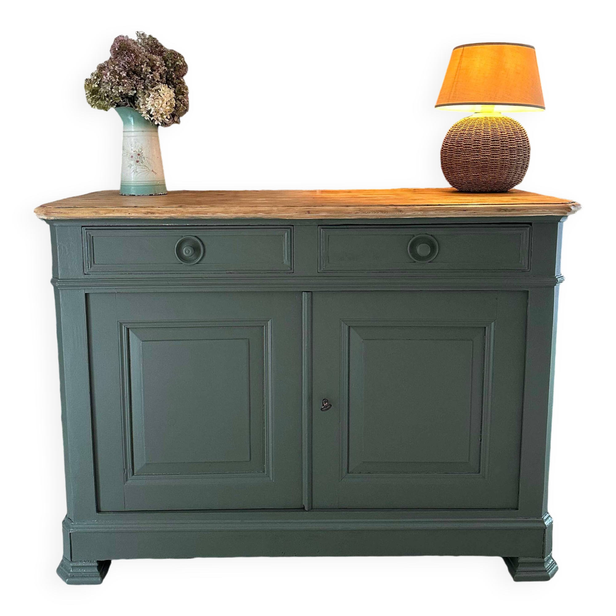 Grand Parisian buffet